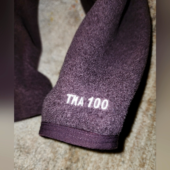 The North Face Medium Polartec Full Zip Fleece Jacket - Picture 5 of 12